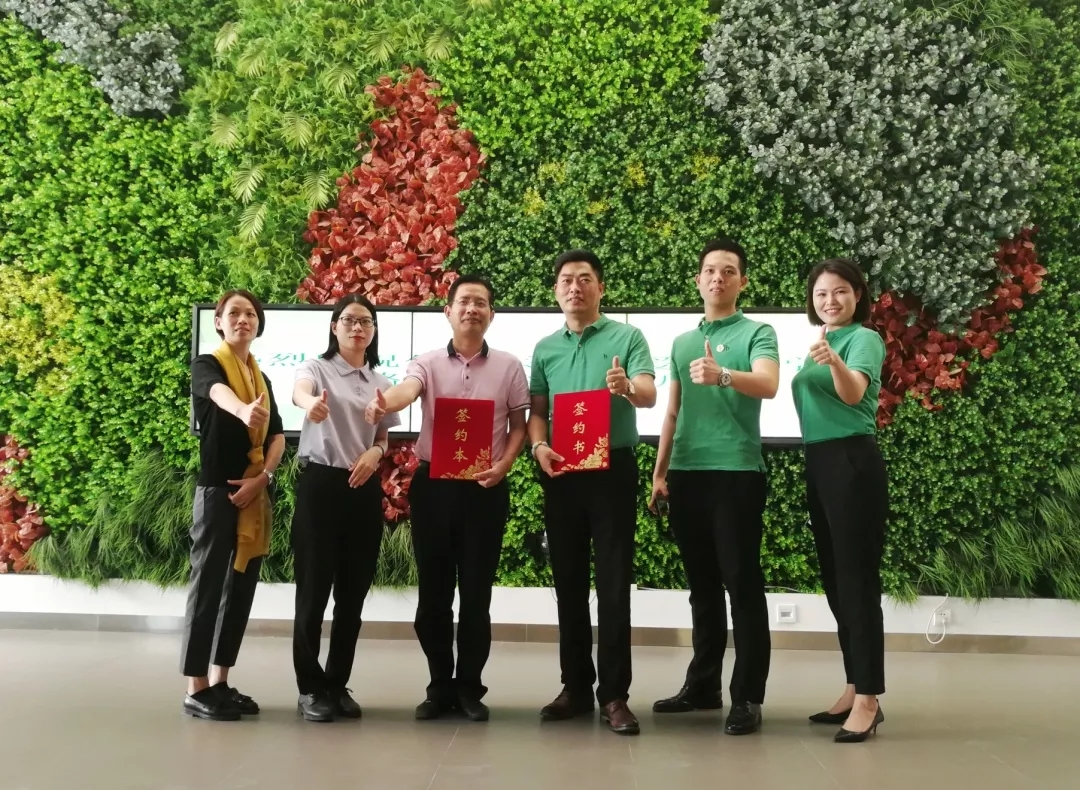 讓醫(yī)院更美、更有愛—儀美醫(yī)科與愛陪共享達成戰(zhàn)略合作