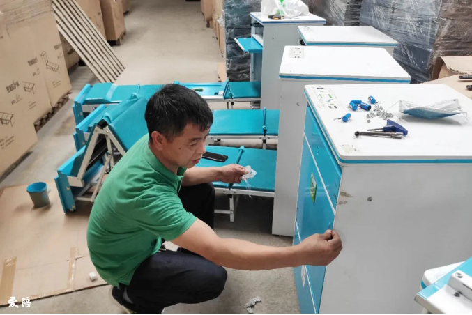 共享陪護床廠-生產(chǎn)陪護床的廠家-陪護床廠家直銷