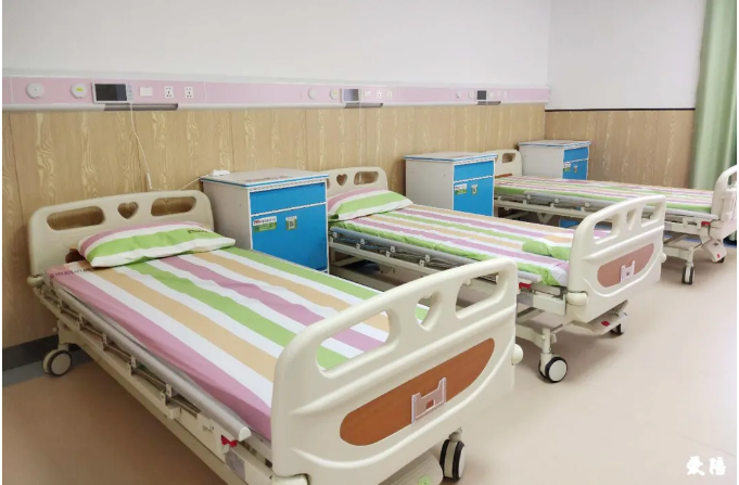 愛陪共享陪護床加盟0元合作代理搶占藍?？瞻资袌? />
                   <span></span>
			  </div>
			  <div   id=