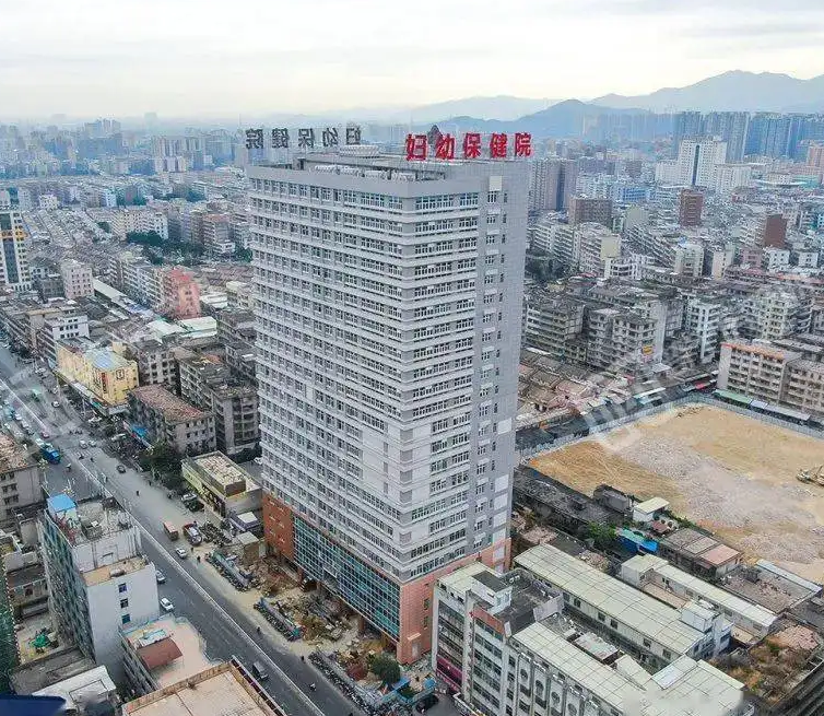 普寧市婦幼保健院傳統(tǒng)陪護椅進行智能升級改造！