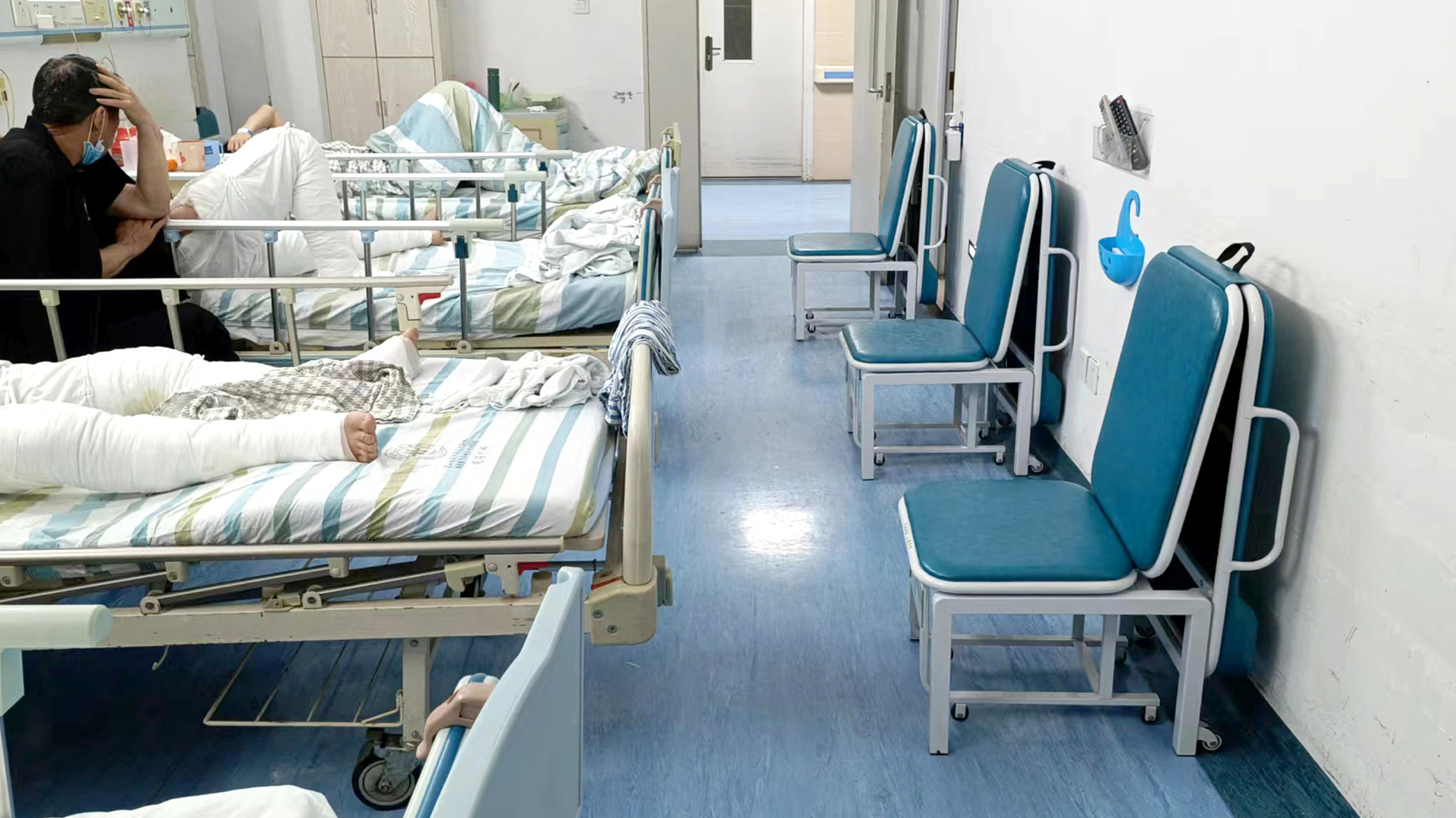 共享折疊陪護床椅，愛陪品牌多維度優(yōu)勢助力醫(yī)院管理