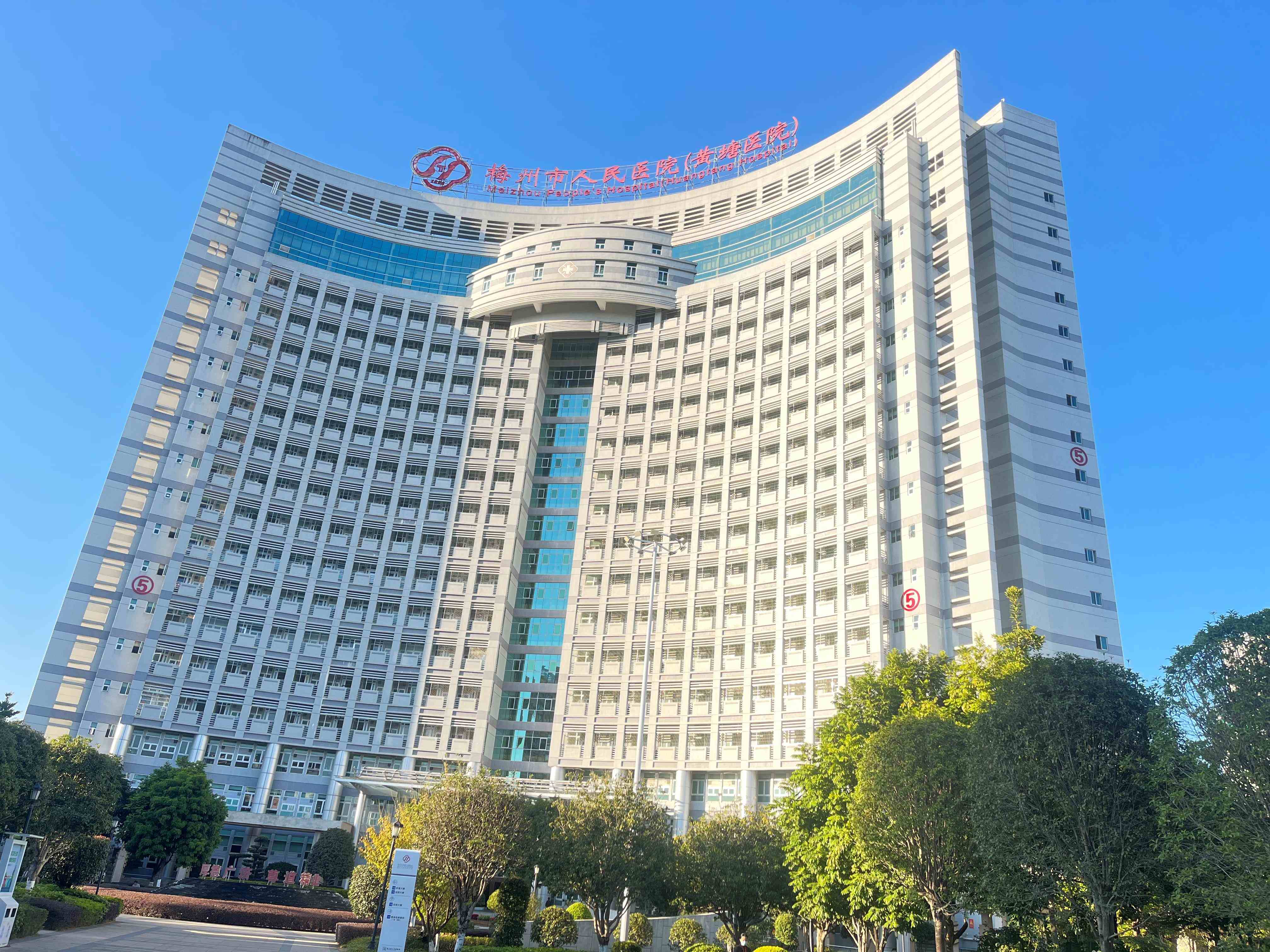 愛陪共享陪護(hù)椅入駐案例：助力粵東醫(yī)療，惠及千萬人群