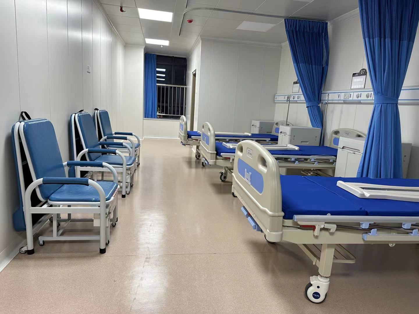 醫(yī)院陪護(hù)徹夜難眠？愛(ài)陪共享陪護(hù)床給你答案