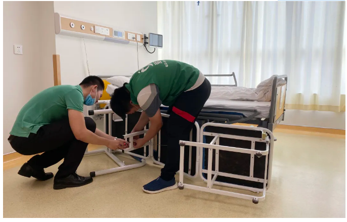 “佩奇”——廣東省人民醫(yī)院配齊共享陪護床！配齊愛與服務(wù)！7.png
