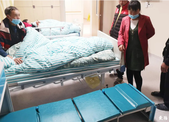 1603076284240517.png “五月.愛陪”大結盟大優(yōu)惠活動-共享醫(yī)院陪護床3.png